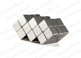China N52 Vierkante Magneten Met hoge weerstand voor Generators, Super Sterke Bestand Magneetdemagnetization leverancier
