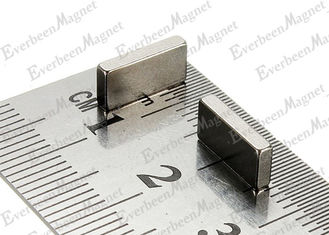 China De aangepaste Permanente Magneten van NdFeB van het Hoge Machtsblok 10 * 5 * 2 mm voor Instrumenten leverancier