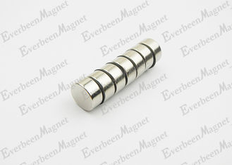 China De sterke Magneten Dia van het Schijf Permanente Neodymium 15 mm * de Zilveren Kleur van 7 mm Dikte leverancier