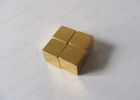 China De het Blokmagneten van het kubusneodymium bedekten de Gouden Graad van N35 met een laag 5 * 5 * 5 mm 80 Celsius fabriek
