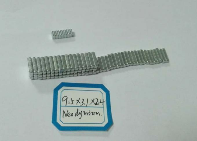 Magneten 9x2x2mm van het blok Permanente Neodymium voor de motor van de mobilofoontrilling